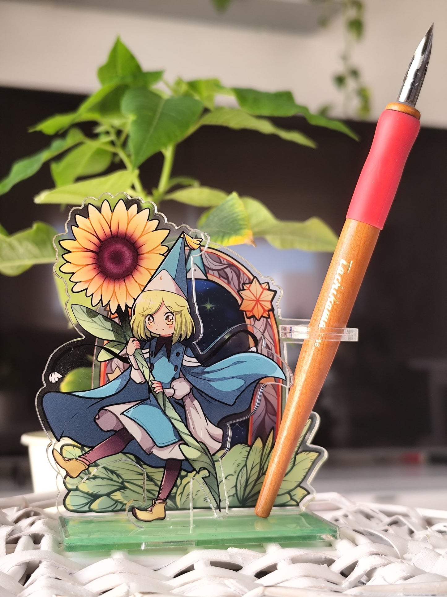 Witch hat atelier-Coco flower pencil standee- Preorder